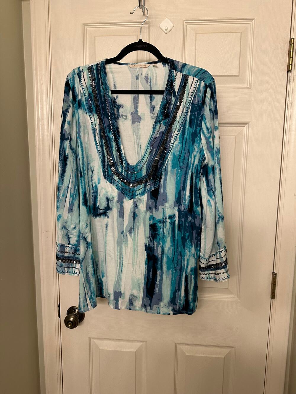Soft Surroundings Tunic/Blouse Size Medium Blue/Light Blue